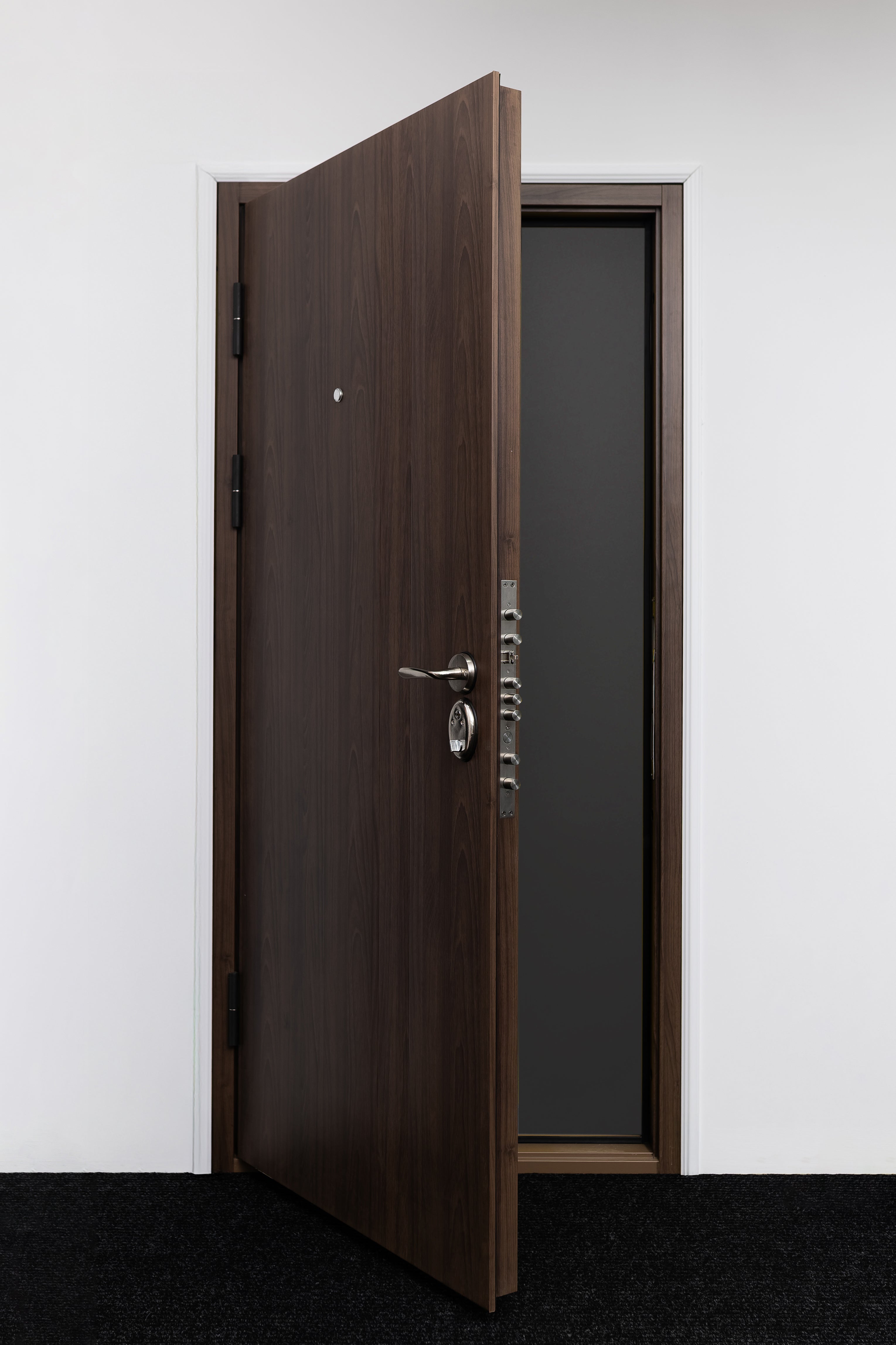 Hőszigetelt biztonsági bejárati ajtó IronDOOR25 98×208 cm