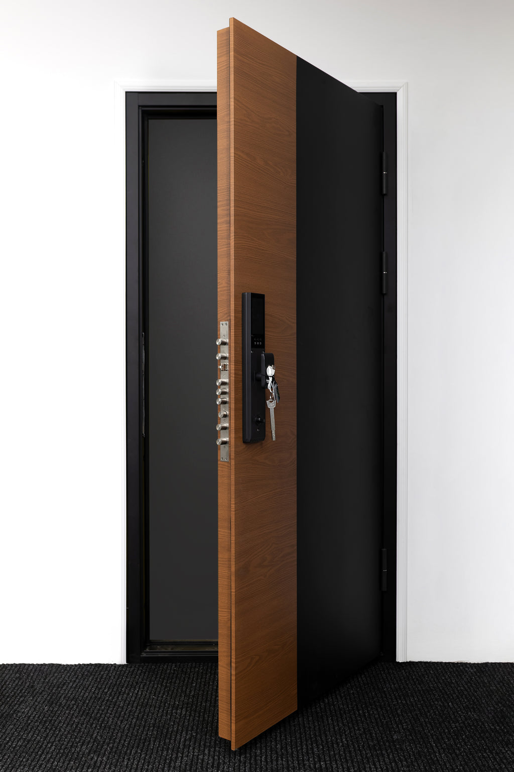 CU DEFECTE ESTETICE - Ușă de intrare securizată, termoizolată IronDOOR27 98×208 cm