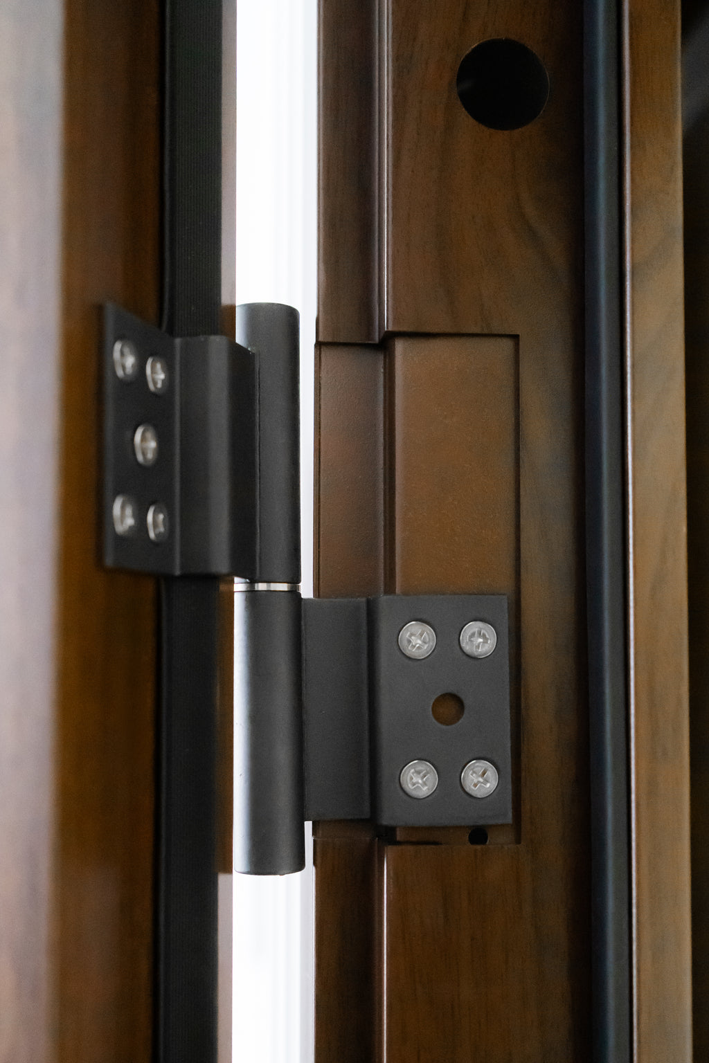 CU DEFECT - Ușă de intrare de siguranță termoizolantă IronDOOR14 98×208 cm