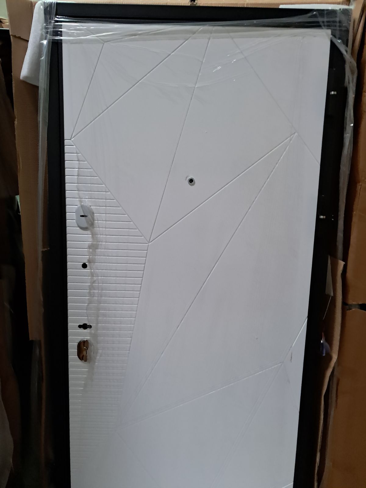 CU DEFECȚIUNI ESTETICE - Ușă de intrare securizată, termoizolată IronDOOR13 98x208 cm